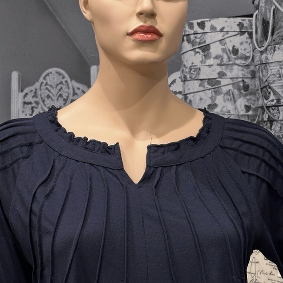 Reborn Pin-Tuck Tunic Size 1X Navy Blue Long Sleeves Shirttail, Notched Neck NWT - Picture 6 of 15